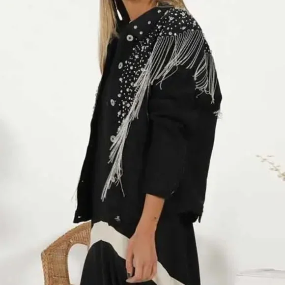 Western Vintage Wash Denim Studded Fringe Jean Jacket - Picture 3 of 16